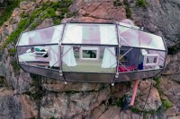 /album/fotogaleria-skylodge/skylodge-adventure-suites-natura-vive-glass-pods-peru-designboom-04-1-jpg1/